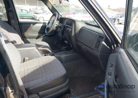 1999 Jeep Cherokee Classic/Sport z USA, uszkodzony, nr VIN 1J4FF68S1XL676980